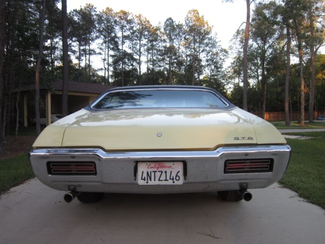 1968 Yellow Pontiac GTO Coupe