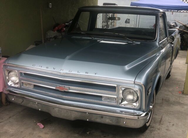 1968 Chevrolet C-10 Standard Cab Pickup