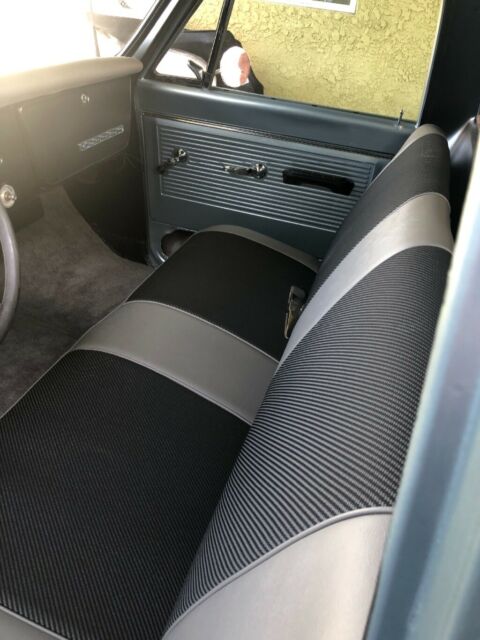 1968 Chevrolet C-10 Standard Cab Pickup