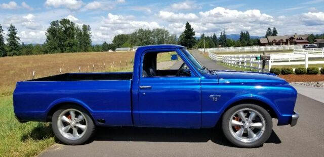 1968 Chevrolet C-10 Standard Cab Pickup