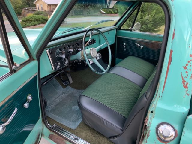 1968 Green Chevrolet C-10 Standard Cab Pickup