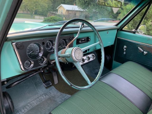 1968 Green Chevrolet C-10 Standard Cab Pickup