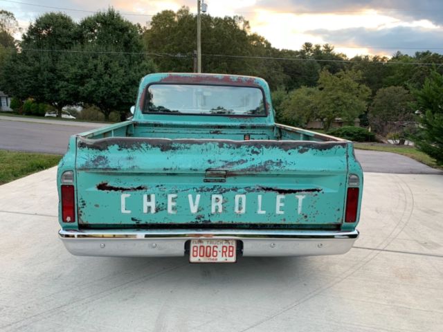 1968 Green Chevrolet C-10 Standard Cab Pickup