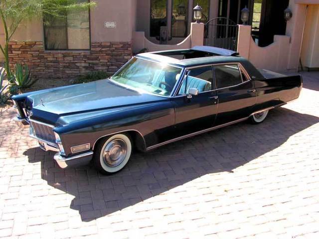 1968 Blue Cadillac Fleetwood Sedan