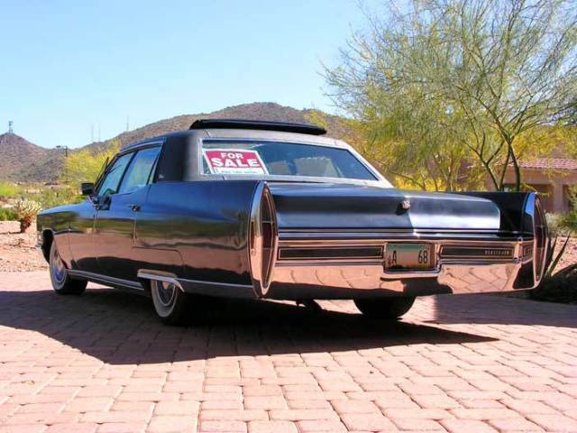 1968 Blue Cadillac Fleetwood Sedan