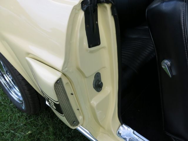 1968 Meadowlark Yellow Ford Mustang Coupe