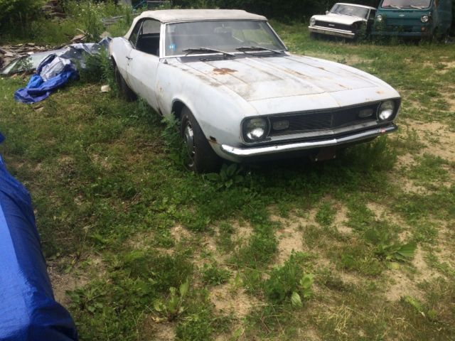 1968 White Chevrolet Camaro Convertible