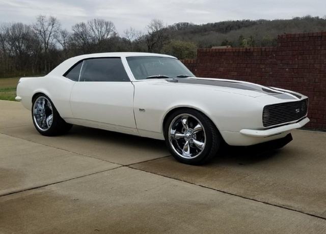 1968 White Chevrolet Camaro