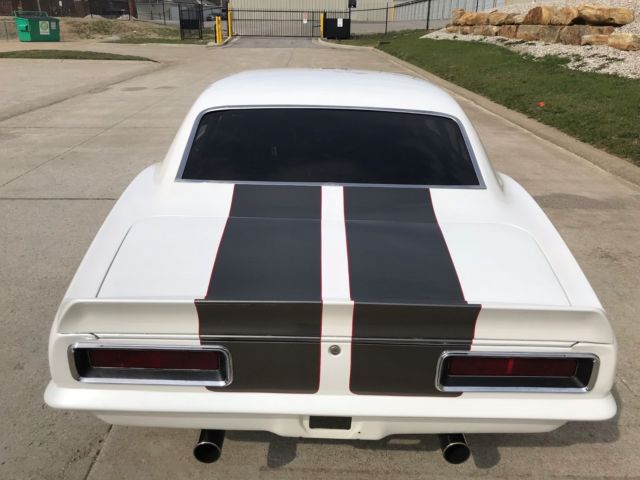 1968 White Chevrolet Camaro