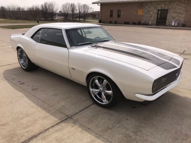 1968 White Chevrolet Camaro