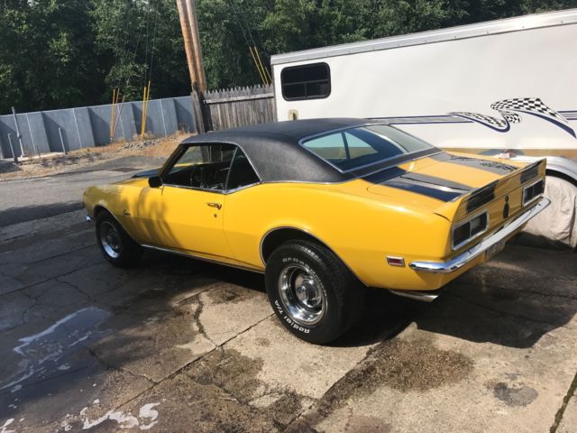 1968 Yellow Chevrolet Camaro Sport coupe