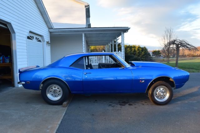 1968 White Chevrolet Camaro Coupe