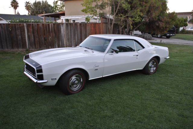 1968 White Chevrolet Camaro Coupe