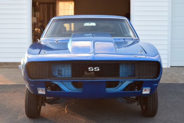 1968 White Chevrolet Camaro Coupe