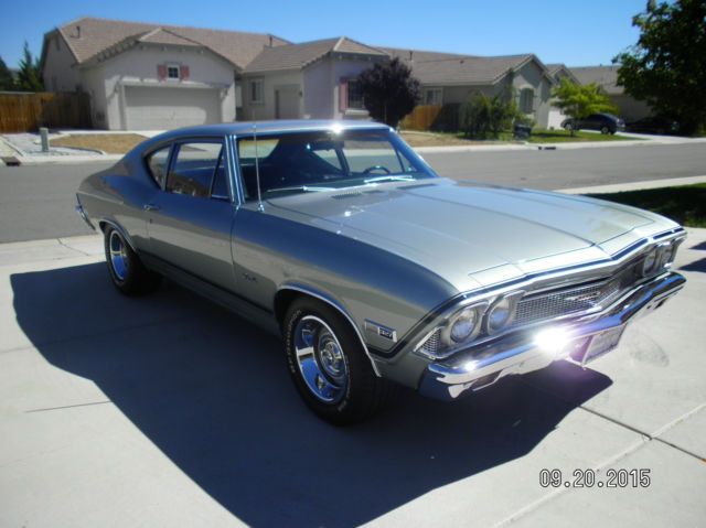 1968 seafrost green Chevrolet Chevelle Coupe