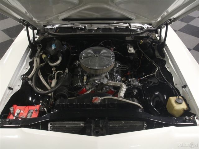 1968 White Chevrolet Bel Air/150/210