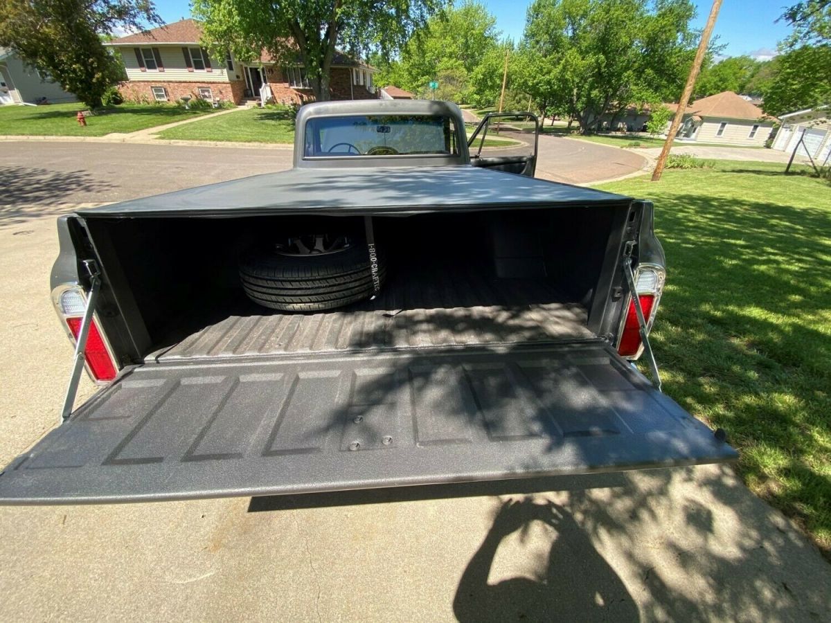 1968 Gray Chevrolet C-10 Standard Cab Pickup