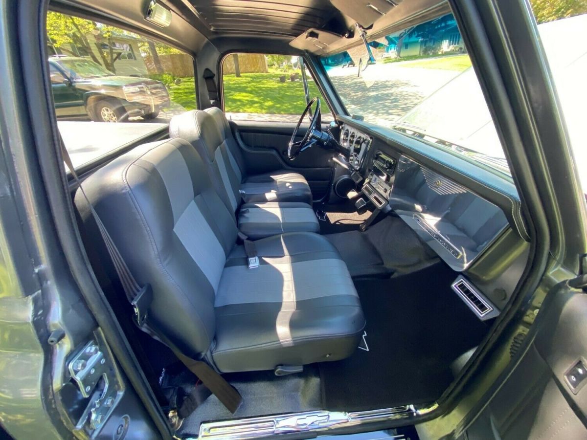 1968 Gray Chevrolet C-10 Standard Cab Pickup