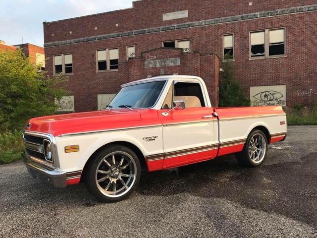 1968 Orange Chevrolet C-10