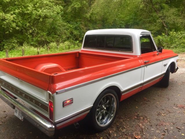 1968 Orange Chevrolet C-10