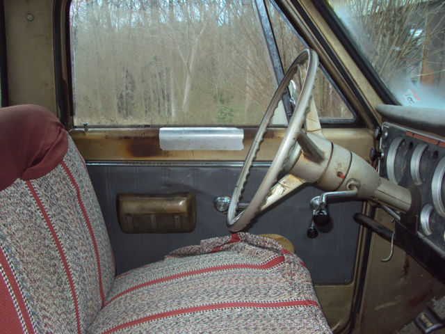 1968 Gold Chevrolet C-10 LWB