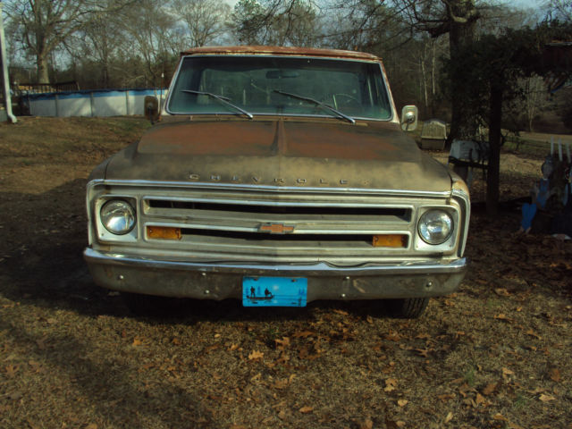 1968 Gold Chevrolet C-10 LWB