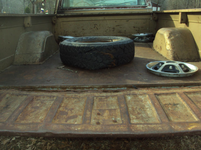 1968 Gold Chevrolet C-10 LWB