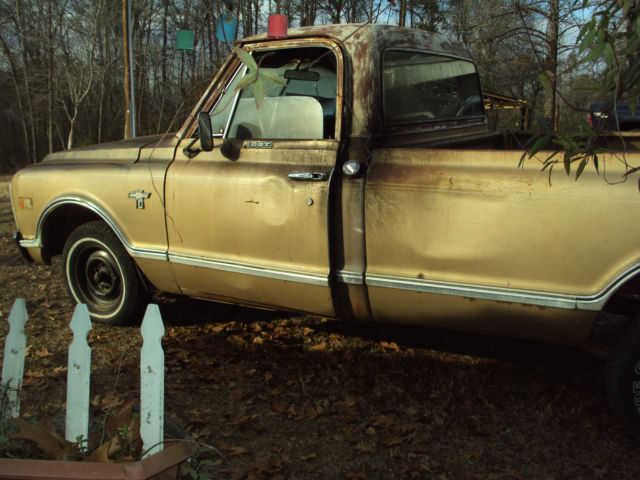 1968 Gold Chevrolet C-10 LWB