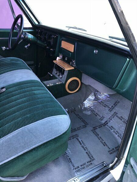 1968 White Chevrolet C-10 Truck