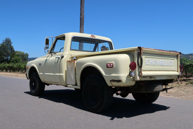 1968 Yellow Chevrolet C-10 Standard Cab Pickup