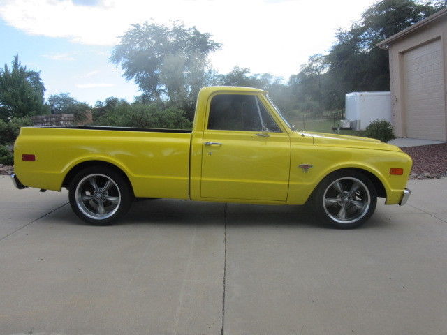 1968 Yellow Chevrolet C-10 Standard Cab Pickup