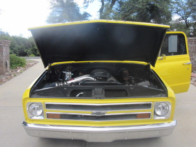 1968 Yellow Chevrolet C-10 Standard Cab Pickup