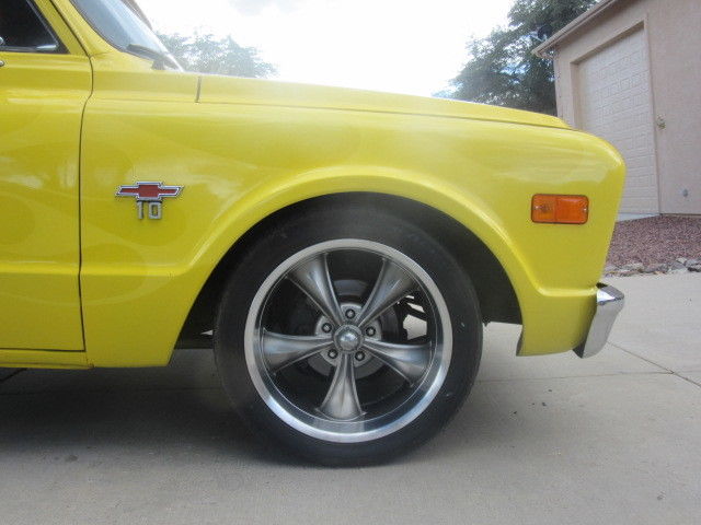1968 Yellow Chevrolet C-10 Standard Cab Pickup