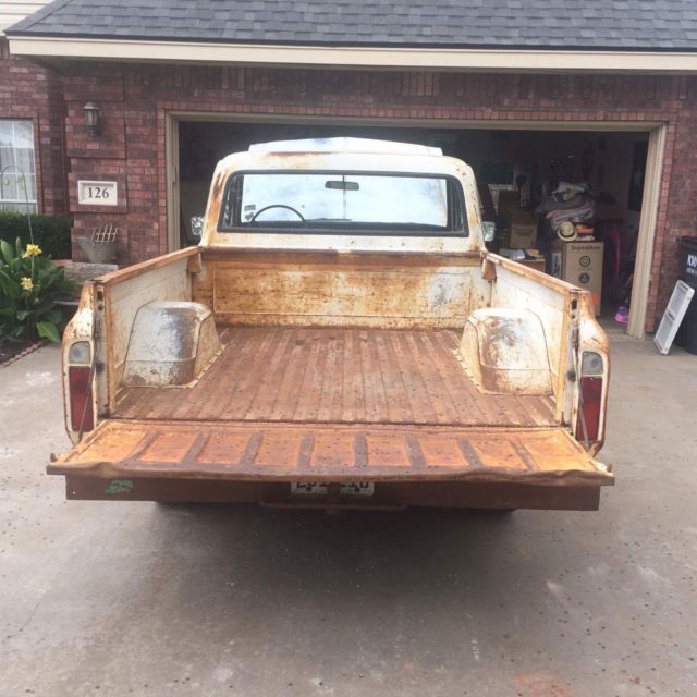 1968 White Chevrolet C-10 Standard Cab Pickup