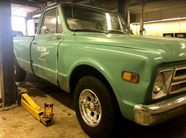 1968 Green Chevrolet C-10