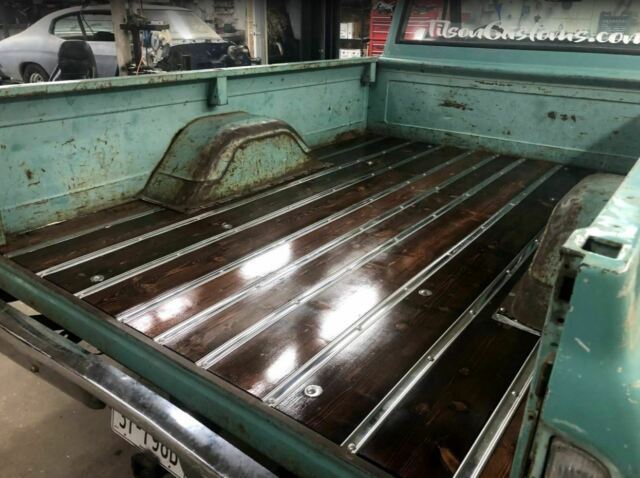 1968 Green Chevrolet C-10