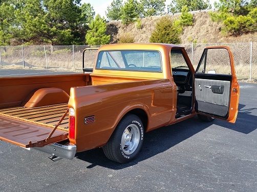 1968 Black Chevrolet C-10 --