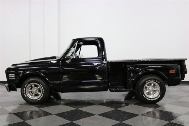 1968 Black Chevrolet C10
