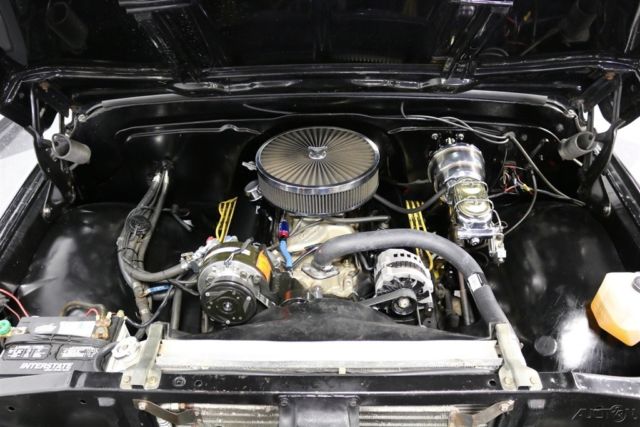 1968 Black Chevrolet C10