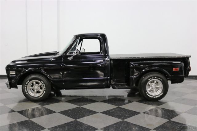 1968 Black Chevrolet C10