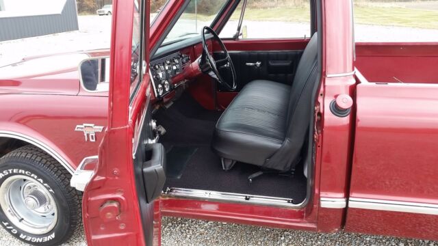 1968 Burgundy Chevrolet C-10