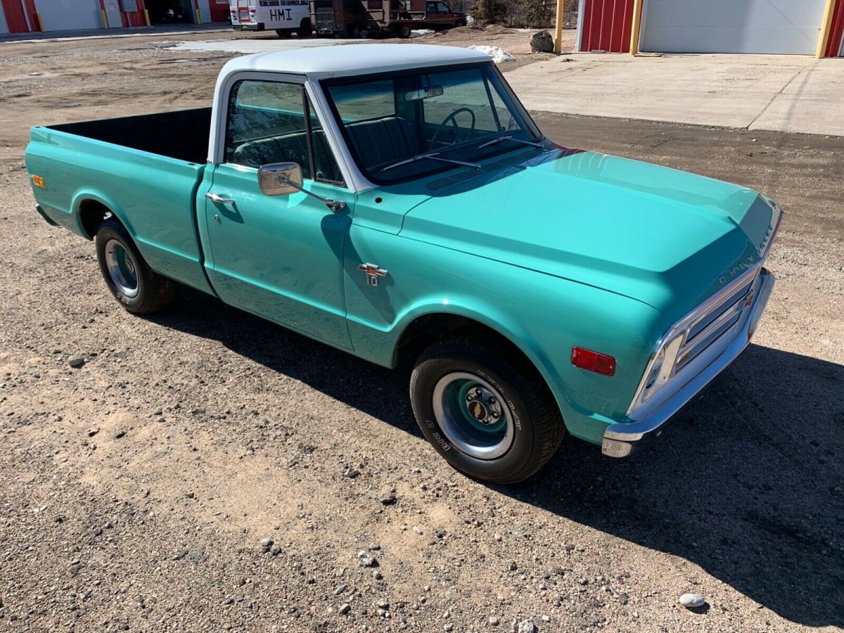 1968 Blue Chevrolet C-10 Standard Cab Pickup