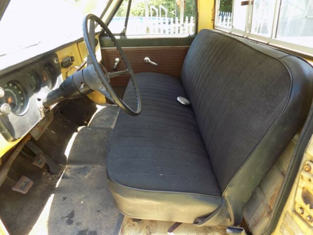 1968 Yellow Chevrolet C-10 Standard Cab Pickup