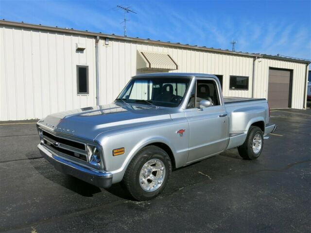 1968 Silver Chevrolet C-10 Short Box Pickup