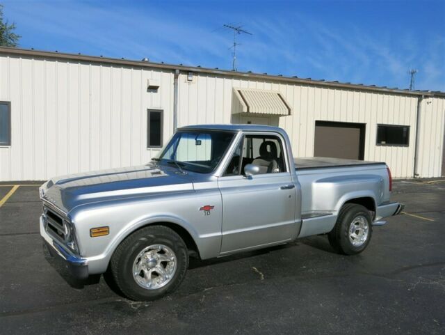 1968 Silver Chevrolet C-10 Short Box Pickup