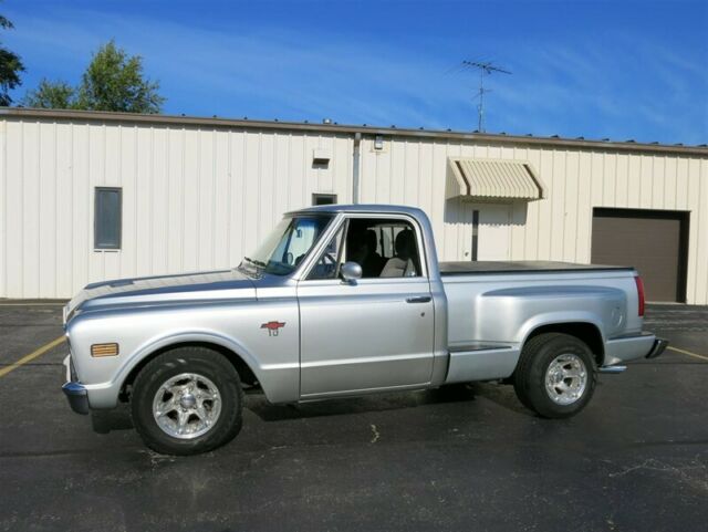 1968 Silver Chevrolet C-10 Short Box Pickup