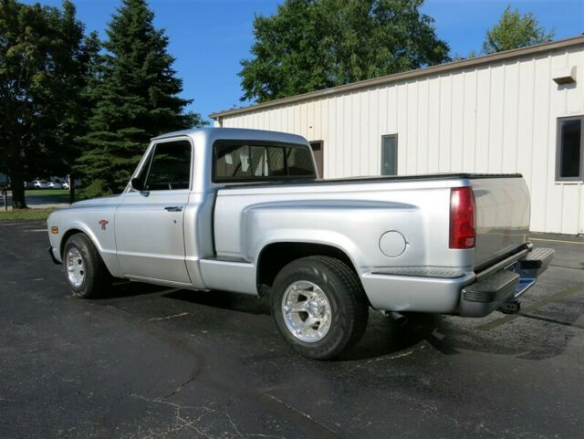 1968 Silver Chevrolet C-10 Short Box Pickup