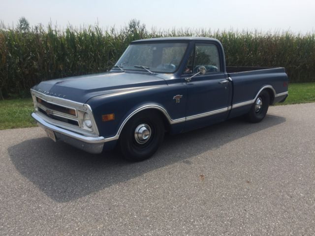1968 Dark blue Chevrolet C-10 Standard Cab Pickup