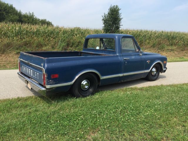 1968 Dark blue Chevrolet C-10 Standard Cab Pickup
