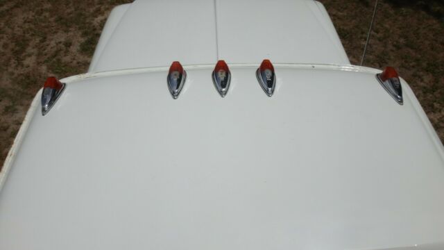 1968 White Chevrolet C/K Pickup 2500 Fleet Side